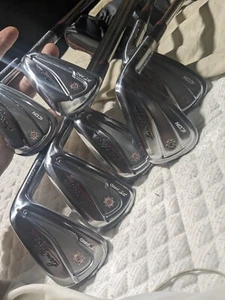 Good Right Ben Hogan PTx pro,icon combo iron set. 4-PW.kbs tour v 120 X. - Picture 1 of 9