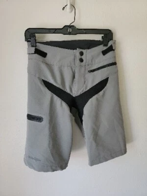 Pantalones cortos de ciclismo para mujer Troy Lee Designs Skyline talla pequeña 3/4 gris/negro Foto 1 de 4