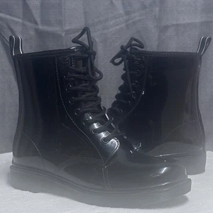 Michael Michael Kors Damen-Kampfstiefel schwarz Lack Größe 8 Logo Reißverschluss - Bild 1 von 6