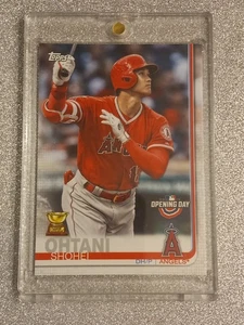 SHOHEI OHTANI ROOKIE GOLD CUP BATTING INVESTMENT CARD TOPPS DODGERS MVP ROY MINT - Picture 1 of 4