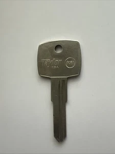 Taylor X81 HF46 VL7 One Uncut Key Blank for Volvo - Bild 1 von 2