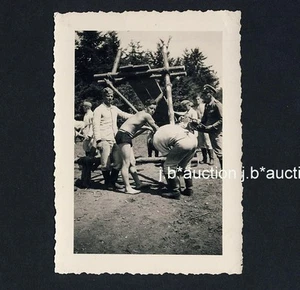 SHIRTLESS SOLDIERS OUTDOOR SPANKING / ARSCH VERSOHLEN * WW II Photo - Picture 1 of 1