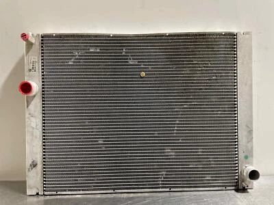 2004 BMW 545I A/T OEM ENGINE COOLING RADIATOR 82K 17117532277 2005-2010 Foto 1 de 4