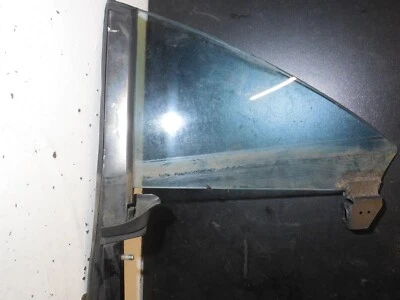 Rear Left Door Window Corner Quarter Glass 05-11 Mercedes Benz W219 CLS550 500 - Image 1 of 4