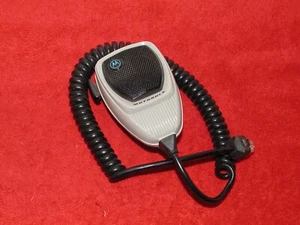 MOTOROLA MODEL HMN1056D COMPACT MICROPHONE MIC FOR 2-WAY RADIO GRAY NICE SHAPE - Photo 1/3