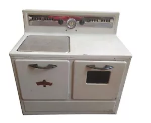 VINTAGE 1950s "LITTLE CHEF" Toy Stove / Oven / Range, Tested Works - Picture 1 of 9