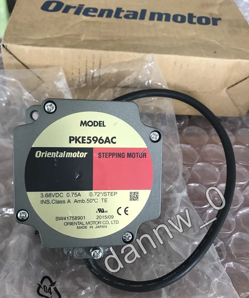 New In Box VEXTA Oriental PKE596AC Stepper Motor - Image 1 of 1