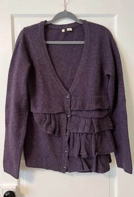 Cárdigan Suéter Anthropologie Moth Púrpura Profundo Decisión Dividida Volantes Talla L    Foto 1 de 4
