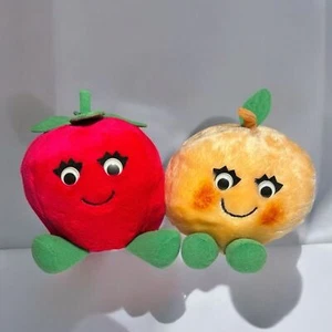 Juego de peluches Country Yumkins 1982 vintage: Lushie Peach & Reddie Tomato Del Monte - Imagen 1 de 12
