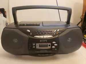 Sony CD Radio Cassette Corder CFD-S36 Vintage getestet mit Kabel funktioniert super! - Bild 1 von 11