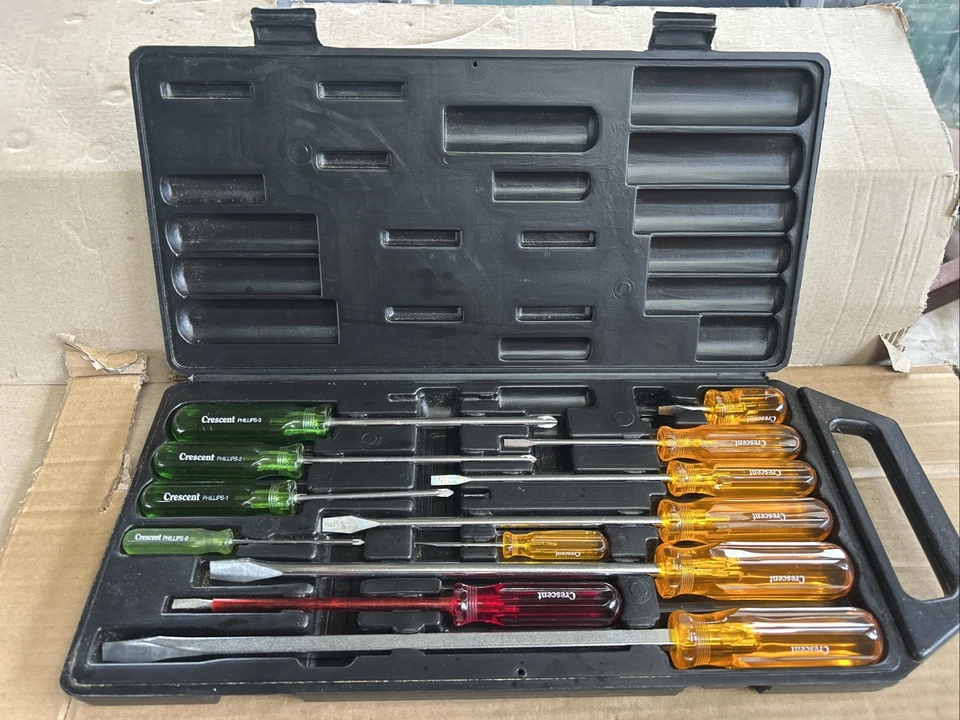 Crescent Screwdriver Set Flat Blade And Philips Head 12pcs - Image 1 of 4