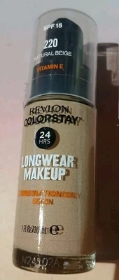 Revlon Colourstay 220 Beige Foundation for Dry Skin Natural Matte Moisture BN - Image 1 of 2
