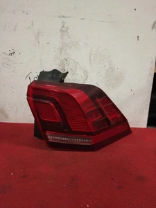 FARO LUZ DE FRENADO TRASERO DX DERECHO VOLKSWAGEN TIGUAN AD1 - Imagen 1 de 6