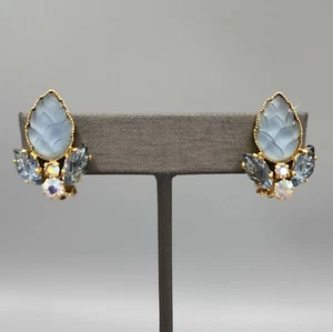 Vintage unsignierte Designer Ohrringe blau mattiert geformtes Glas Blatt AB Kristall - Bild 1 von 10