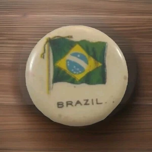 ANTIQUE SWEET CAPORAL CIGARETTES Vintage Pinback Flag Of Brazil WhiteheadHoag  - Picture 1 of 3