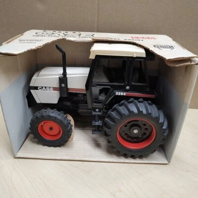 Tractor de colección Ertl 1/16 Case 3294 blanco con asistencia de rueda delantera FWA #266 caja original Foto 1 de 4