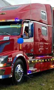 Volvo Vnl Series Angle Chop Top Stainless 2004 & Newer (II, III, IV Generation) - Bild 1 von 2