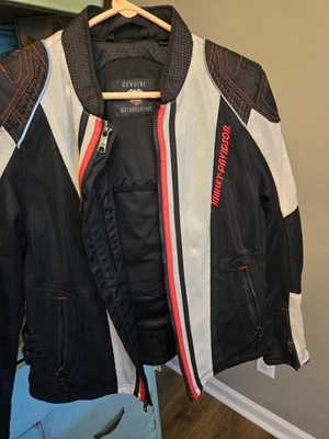 chaqueta harley davidson mujer talla mediana Foto 1 de 4