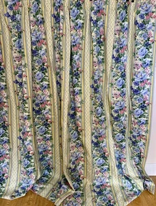 FABULOUS HUGE VINTAGE COUNTRY COTTAGE CURTAINS - Picture 1 of 10