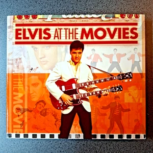 Elvis Presley - At The Movies / 2 CD Digpack + Poster - Imagen 1 de 4