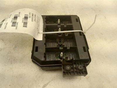 Fuse Box Engine Without Police Package 08-11 Chevrolet Impala 19116760 - Image 1 of 4