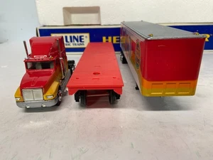 2 K-Line  K-665602 K-665601 Ringling Bros,  Barnum Bailey Circus Tractor trailer - Picture 1 of 24