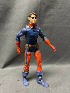 2007 Hasbro Marvel Legends Bucky Action Figure Queen Brood Wave - Picture 1 of 2