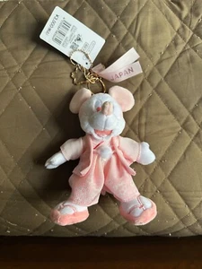 Tokyo Disney Store Exclusive Mickey Mouse Pink Kimono Plush Keychain - Picture 1 of 1