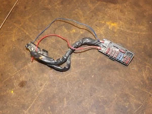 Honda GL1200 GL 1200 1984-1987 1986 Goldwing bloque de caja de fusibles con cableado - Imagen 1 de 2