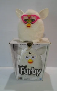 FURBY -- White Yeti w/Hard Ears- Working & Tested - Picture 1 of 5