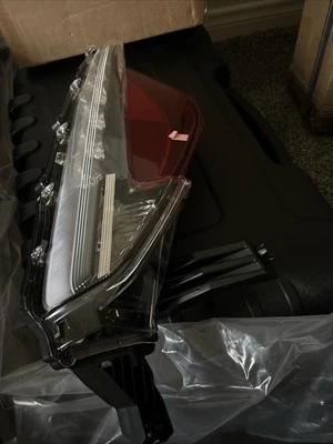 Turn Signal Light Assembly L/Side Rear Toyota Prius Prime Genuine Toyota Part OE - Image 1 of 4