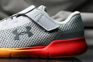 UNDER ARMOUR SURGE RN shoes for boys, NEW & AUTHENTIC, size (KIDS) 8 - Picture 1 of 5