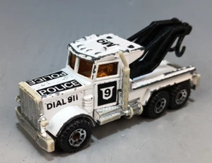 Vintage England Matchbox Lesney 1981 #9 Peterbilt Police Wrecker Tow Truck - Picture 1 of 4