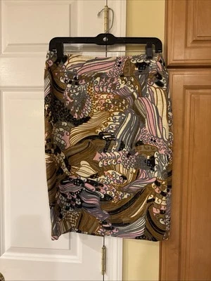 Dolce & Gabbana Brocade Pencil Abstract Print | Size 42/US 6 | Made in Italy | - Image 1 of 4