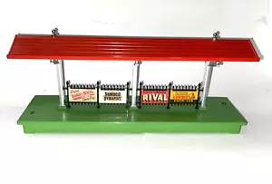 Lionel Postwar 156 Illuminated Station Platform From 1946-47 - Picture 1 of 13