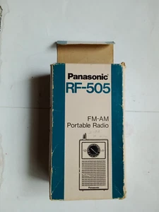 RADIO PORTATILE PANASONIC RF-505 FM-AM TESTATA/FUNZIONANTE - Foto 1 di 10