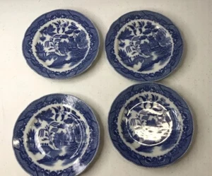 Willow Pattern Ceramic Dessert Appetizer Plates Blue & White 6.5" Set of 3 - Picture 1 of 24
