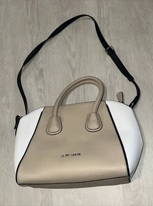 G BY GUESS Vintage Purse Hand Bag Cross Body Beige NWT (stained) - Picture 1 of 12