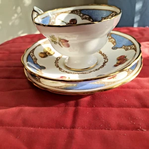 Hammersely & Co vintage tea set, cup, saucer, side plate - Picture 1 of 13