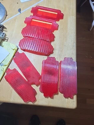  OEM ORIGINAL 1970 71 72 Olds Cutlass 442 lentes de lanterna traseira LOTE SORTIDO - Imagem 1 de 2