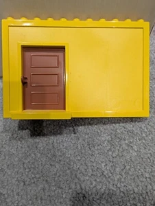 Lego Duplo Item Wall w/ sliding door yellow/brown vintage - Picture 1 of 1