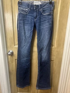 Pantalones de mezclilla Ariat Real tiro medio bota entrelazada en lavado marino talla 29L - Imagen 1 de 10