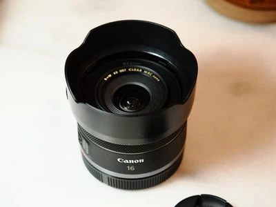 Lente Canon RF 16mm F2.8 STM - Apenas Usada - Excelente Estado - Capucha + Filtro Foto 1 de 4