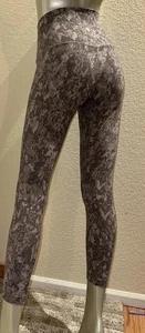 Lululemon Align High-Rise 7/8 Leggings Size 6 Yoga Running 25" Woman’s Euc - Picture 1 of 6