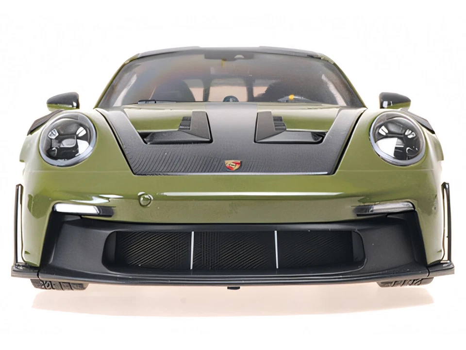 Porsche 911 GT3 RS Nato Olive Carbon 2024 em escala 1/18 - Imagem 1 de 4