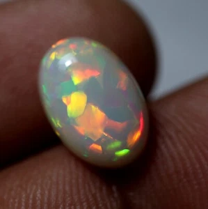 2.9 Carat 13.1x9 MM Natural AAAA Red Yellow Fire Ethiopian Opal Oval Cabochon - Picture 1 of 12