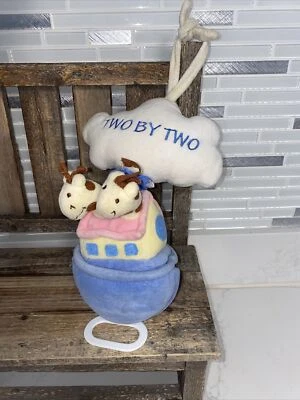 Kids II Plush Musical Crib Pull Noahs Ark 1999 Two by Two Row Your Boat Vintage - Image 1 of 4