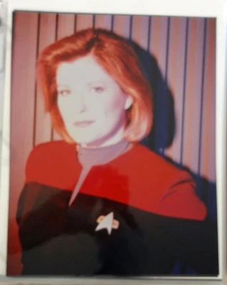 Star Trek: Voyager Kate Mulgrew Capitán Janeway 8 x 10 ¡Foto original a color! Foto 1 de 2