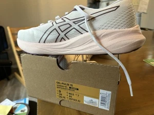 ASICS Gel Pulse 15 Women's 9 Sneakers White Dusty Mauve 1012B593-101 Pink BNIB - Picture 1 of 9