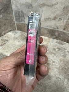 Epson Genuine 220  Magenta Ink Cartridge  - Picture 1 of 4